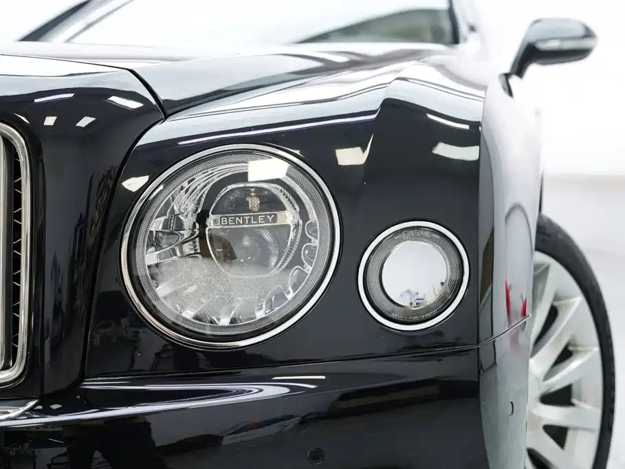 Bentley Mulsanne — миниатюра 2