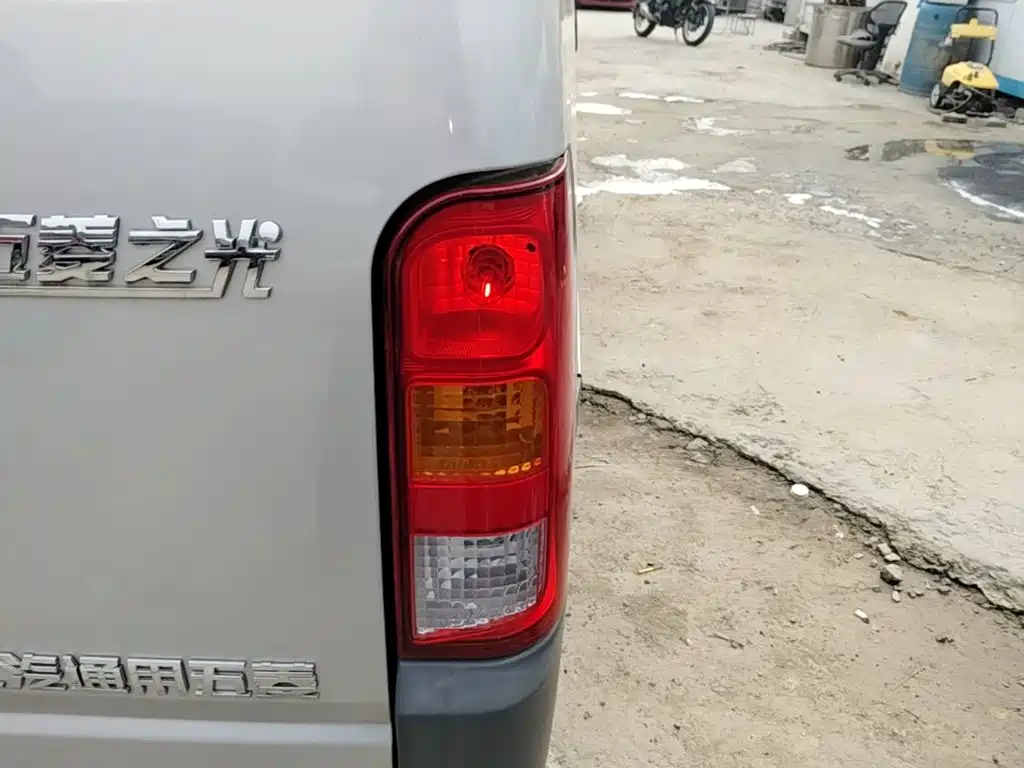 Wuling Zhiguang — миниатюра 8