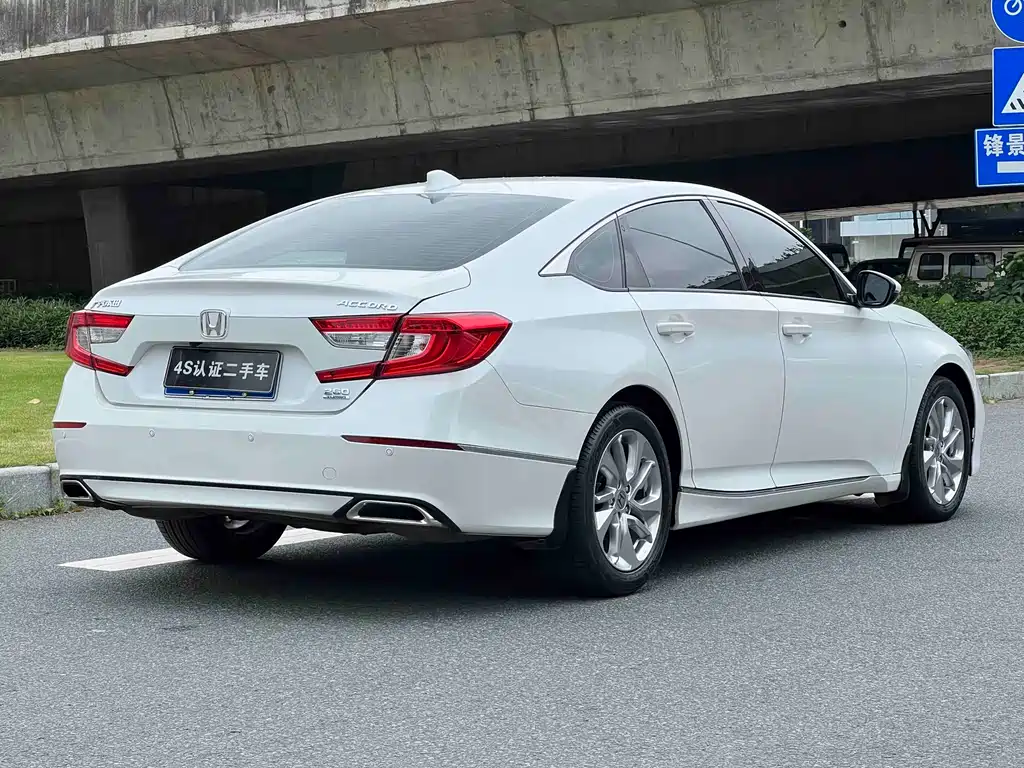 Honda Accord 2018 260TURBO Elite VI