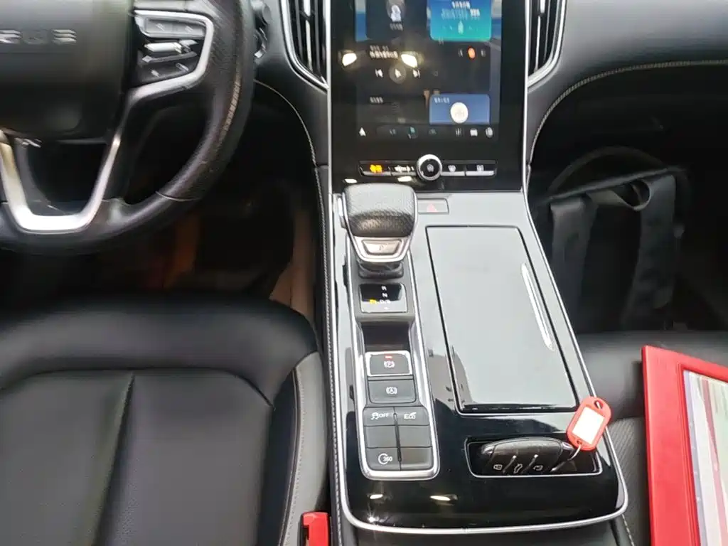 Roewe i6 MAX — миниатюра 14