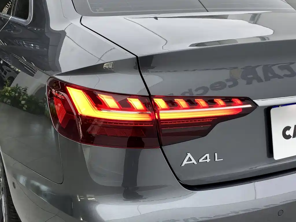 Audi A4L — миниатюра 6