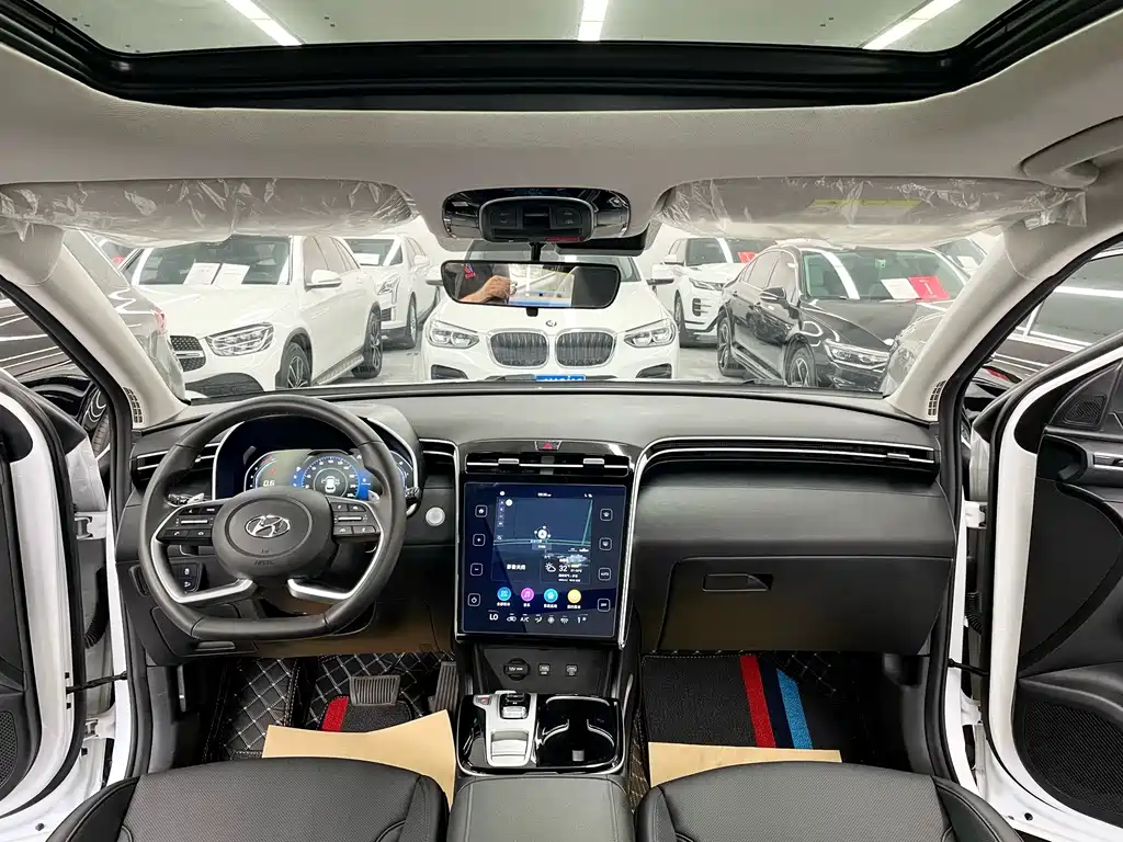 Hyundai Tucson — миниатюра 9