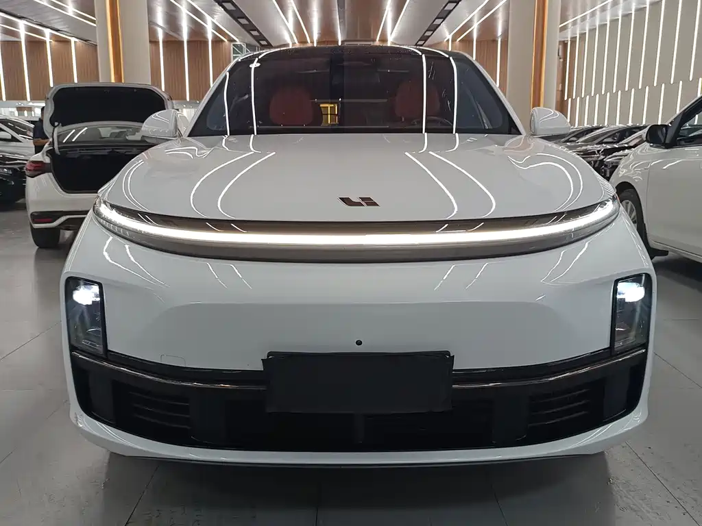 Li Auto Li L7 — миниатюра 2