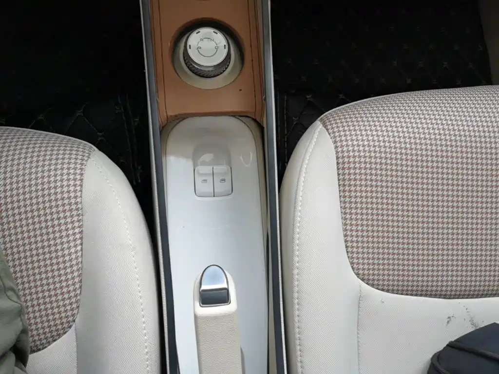 Wuling MINIEV — миниатюра 14