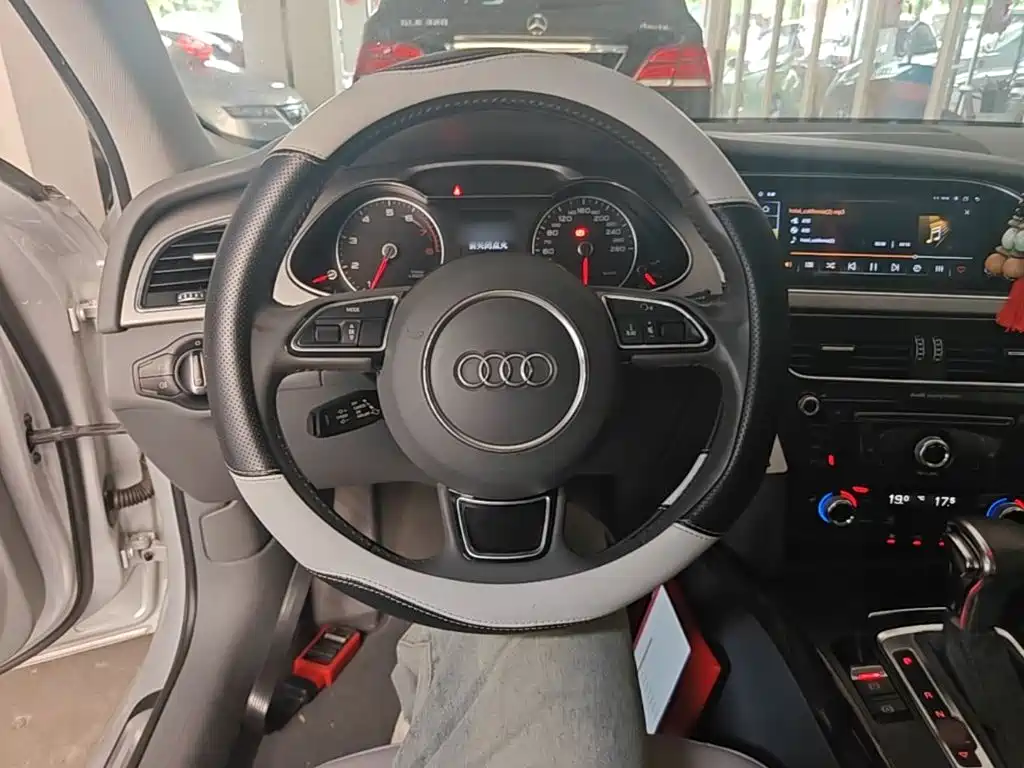 Audi A4L — миниатюра 11