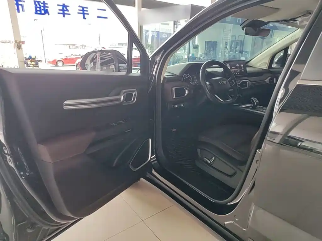 Geely Haoyue — миниатюра 16