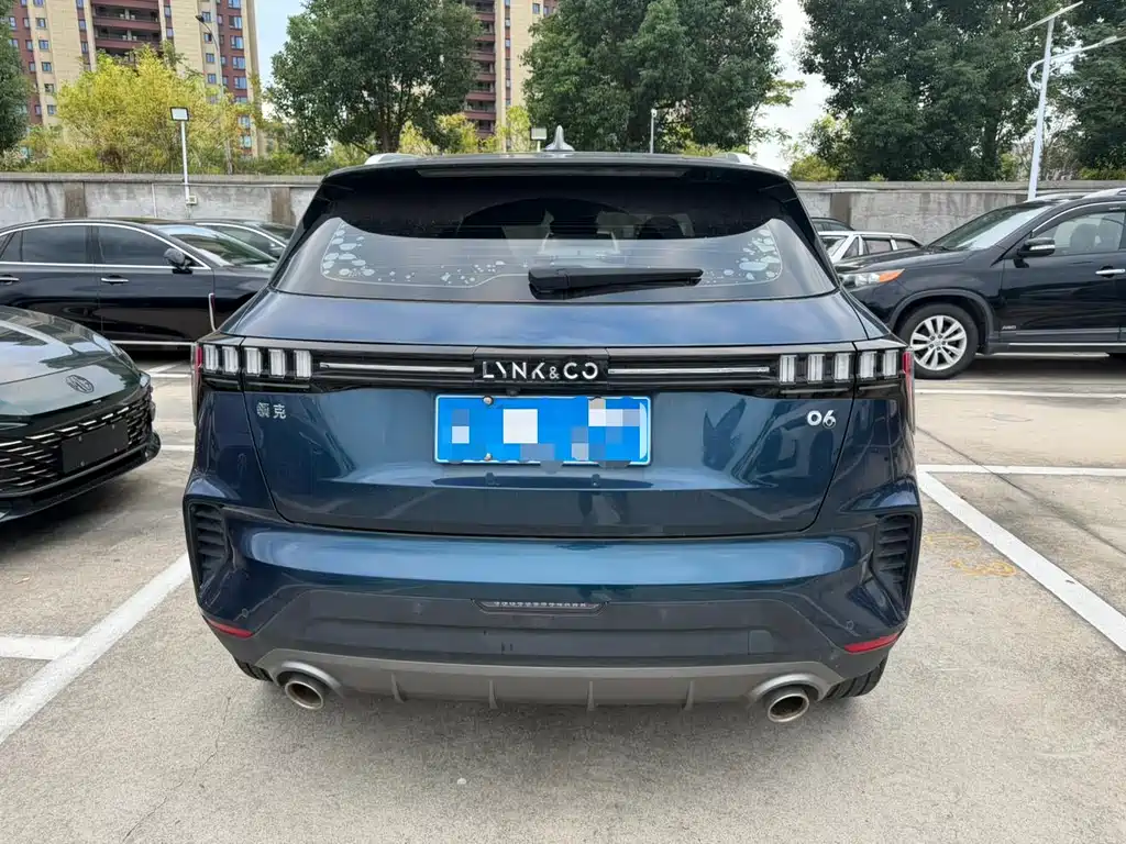 Lynk & Co 06 — миниатюра 14