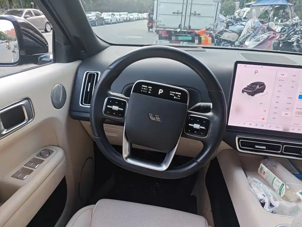 Li Auto Li L8 — миниатюра 3