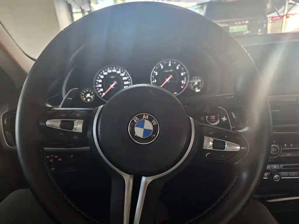 BMW X6 — миниатюра 14