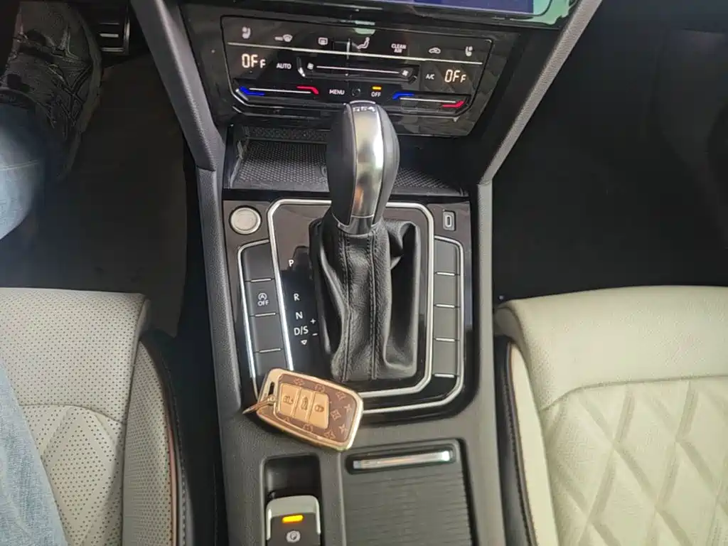 Volkswagen Magotan — миниатюра 14