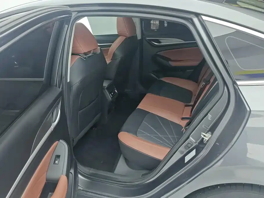 Changan Eado — миниатюра 11