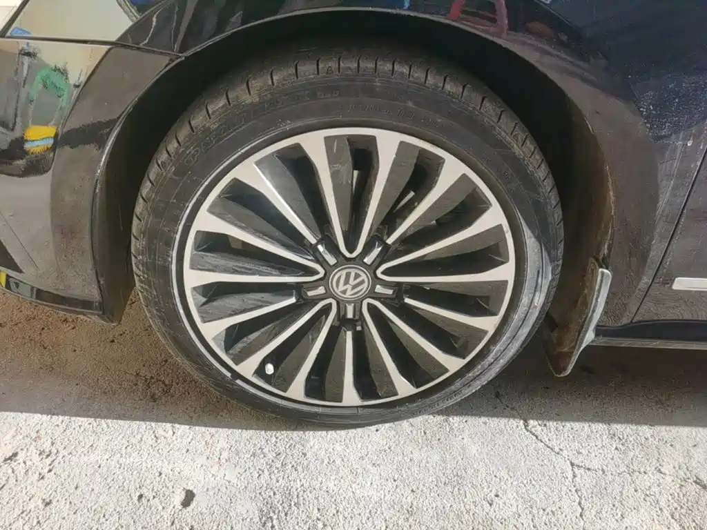 Volkswagen Passat — миниатюра 23
