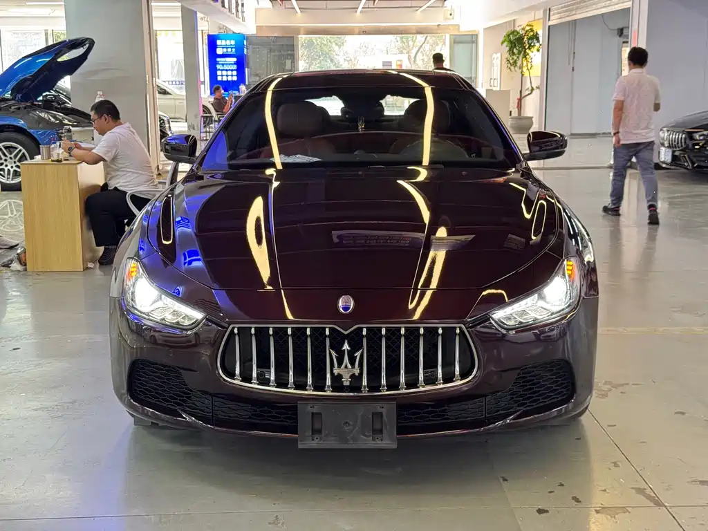 Maserati Ghibli — миниатюра 3
