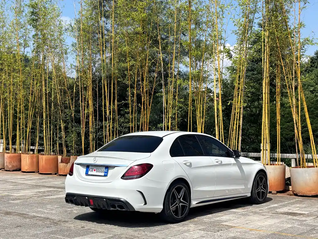 Mercedes-Benz C-Class — миниатюра 18