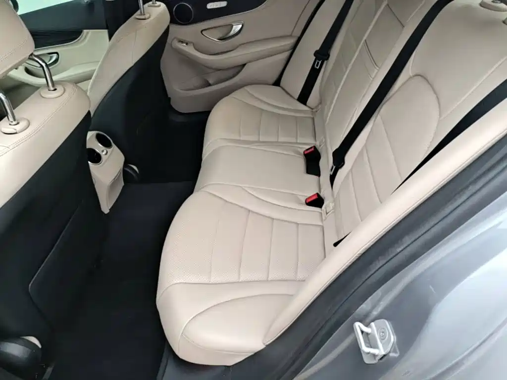 Mercedes-Benz C-Class — миниатюра 17