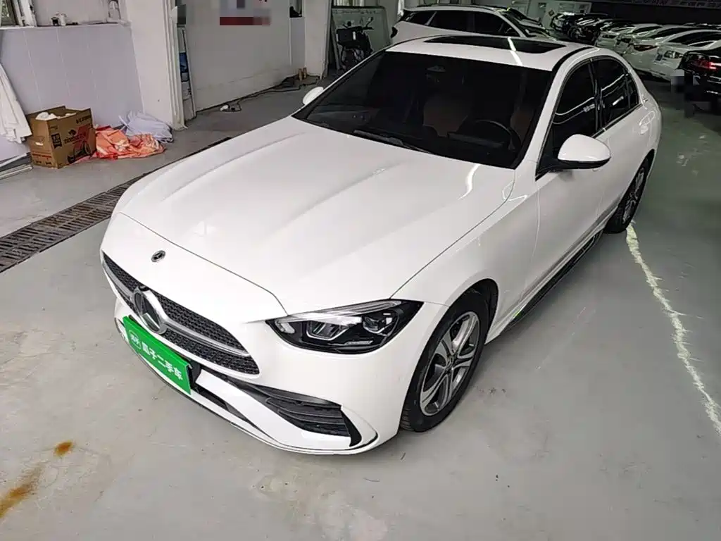 Mercedes-Benz C-Class — миниатюра 2