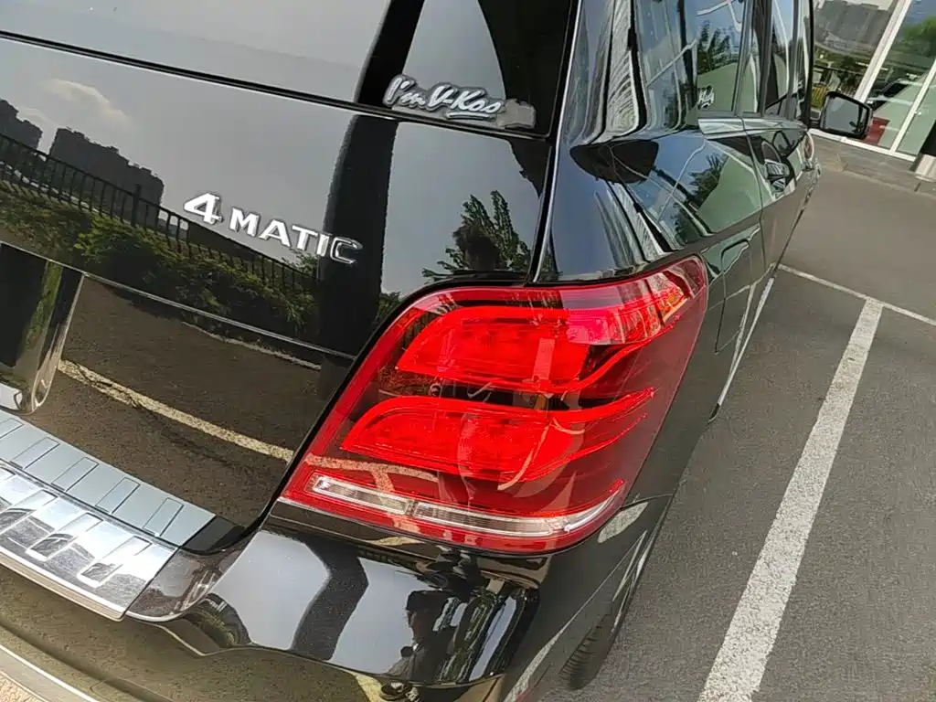 Mercedes-Benz GLK-Class — миниатюра 8
