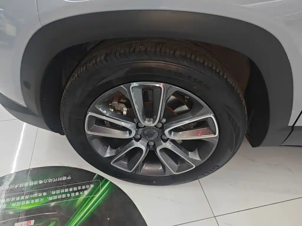 Geely Icon — миниатюра 23