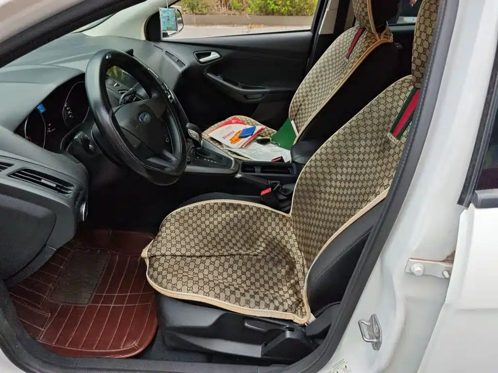 Ford Focus — миниатюра 16