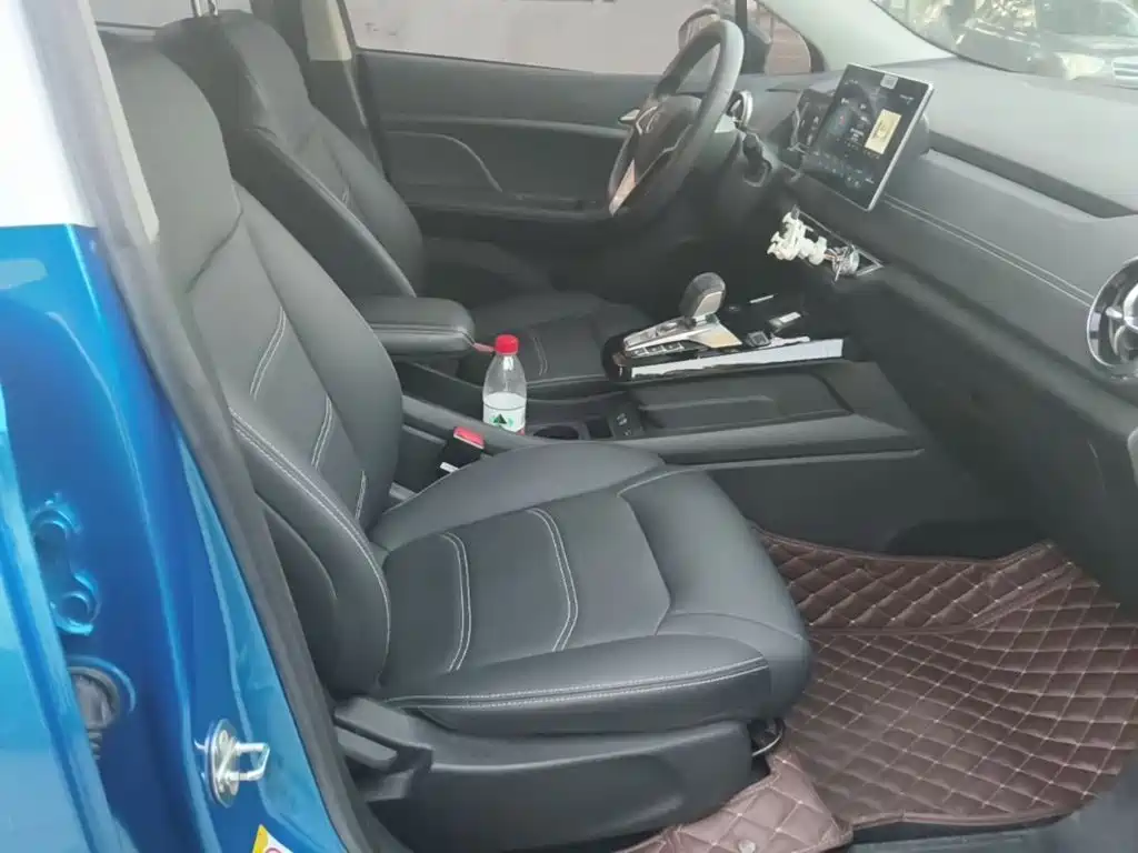 BYD Yuan EV — миниатюра 25
