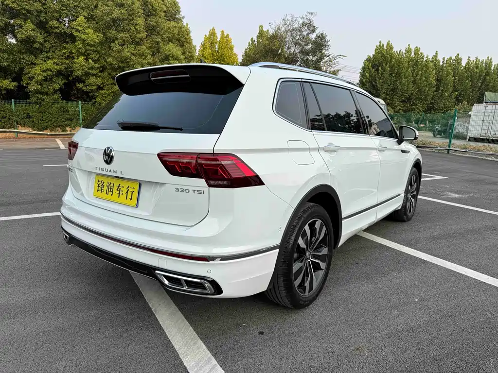Volkswagen Tiguan L — миниатюра 4