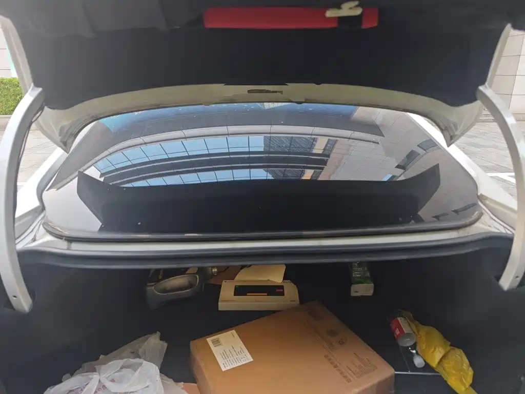 Ford Mondeo — миниатюра 10