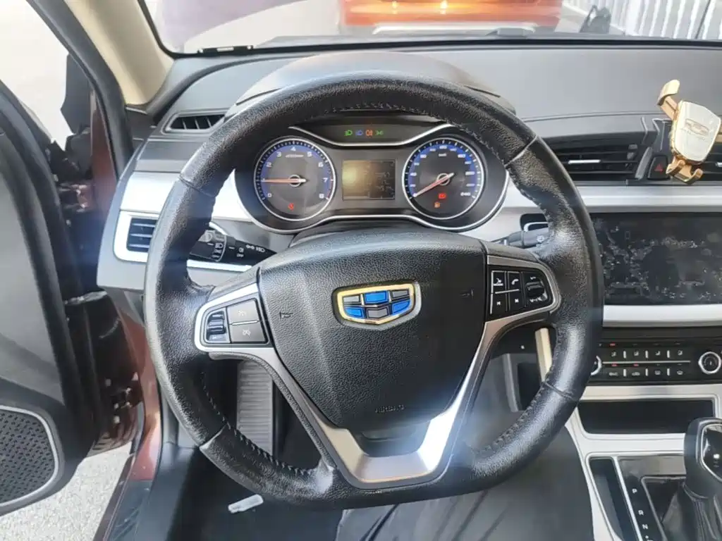 Geely Vision — миниатюра 11