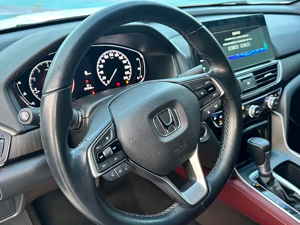 Honda Inspire — миниатюра 9