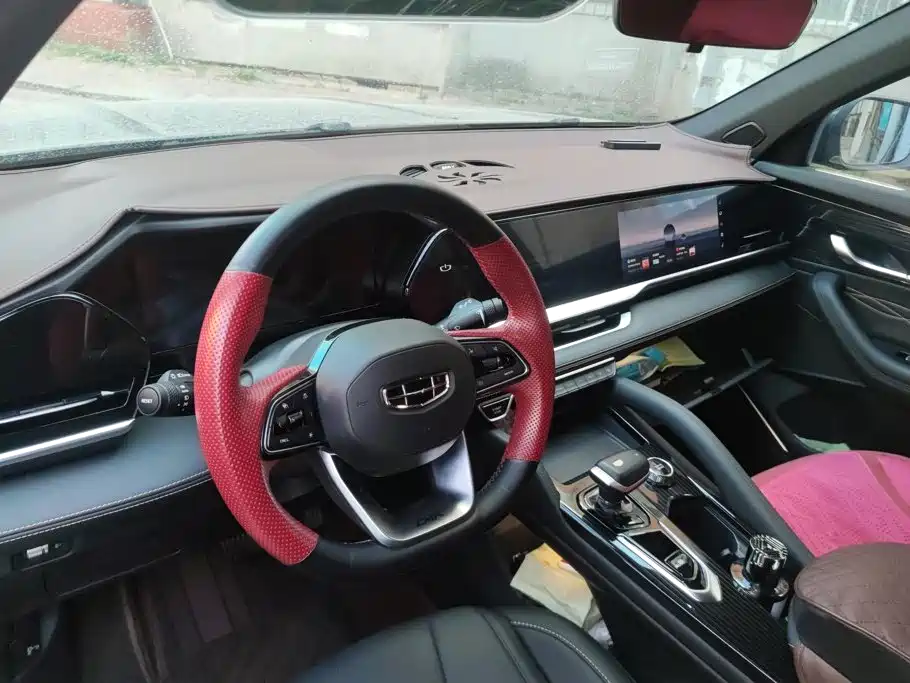 Geely Xingyue L — миниатюра 12