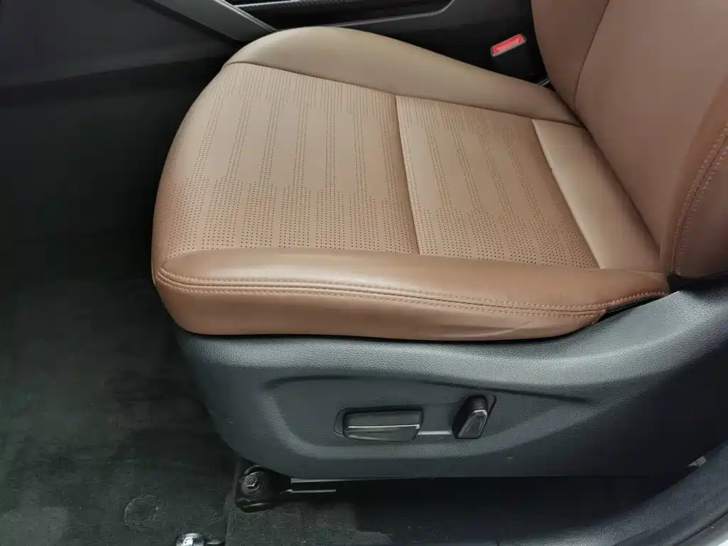 Kia Sportage — миниатюра 20