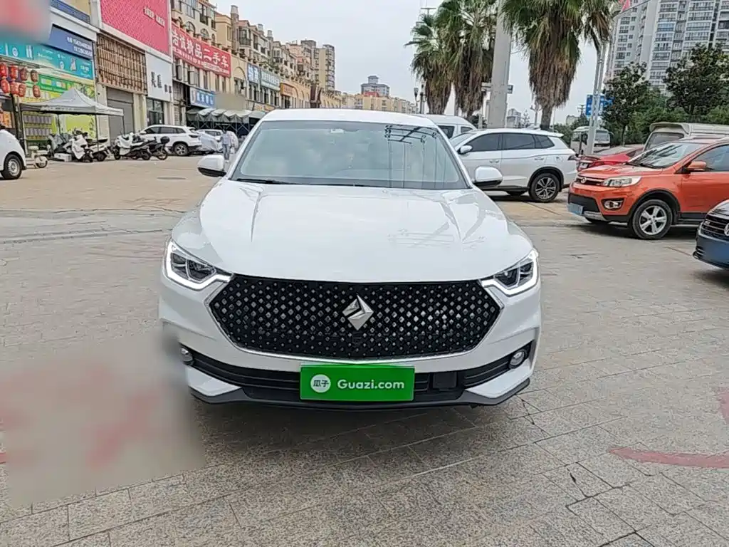 Baojun RC-6 — миниатюра 3