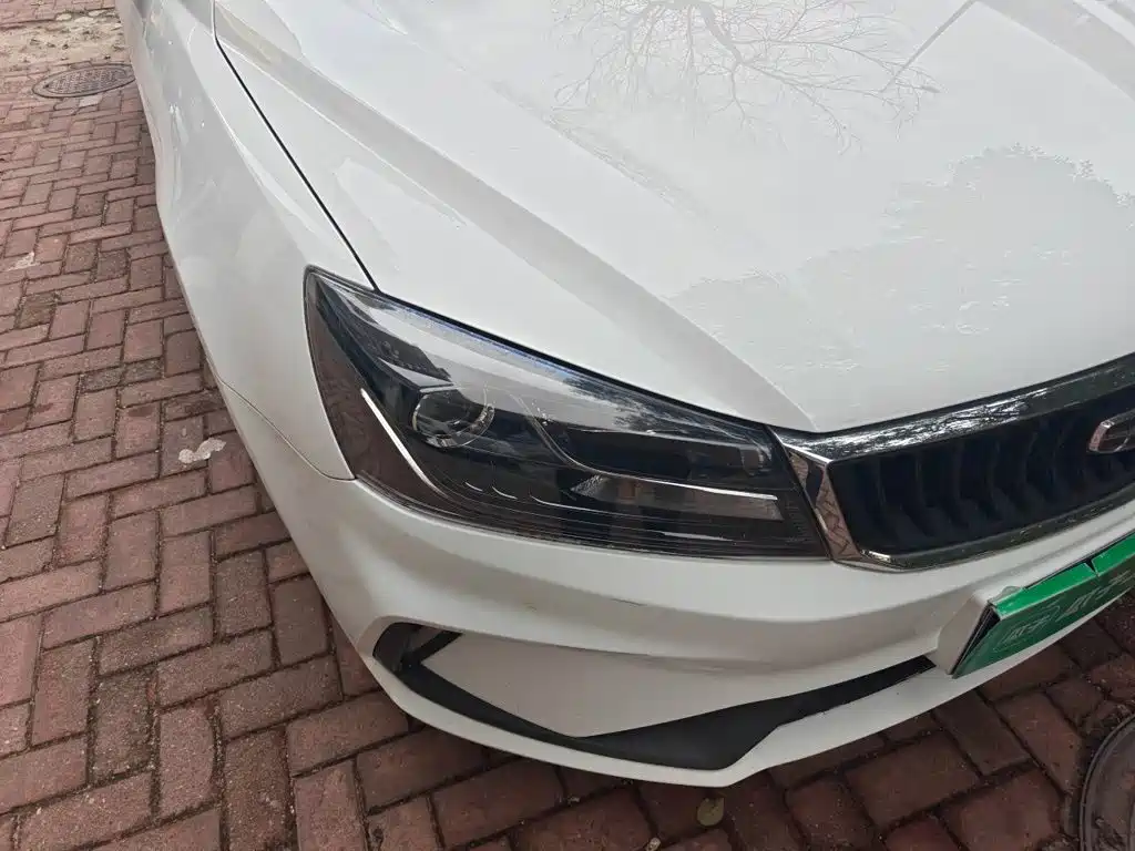 Geely Emgrand — миниатюра 7