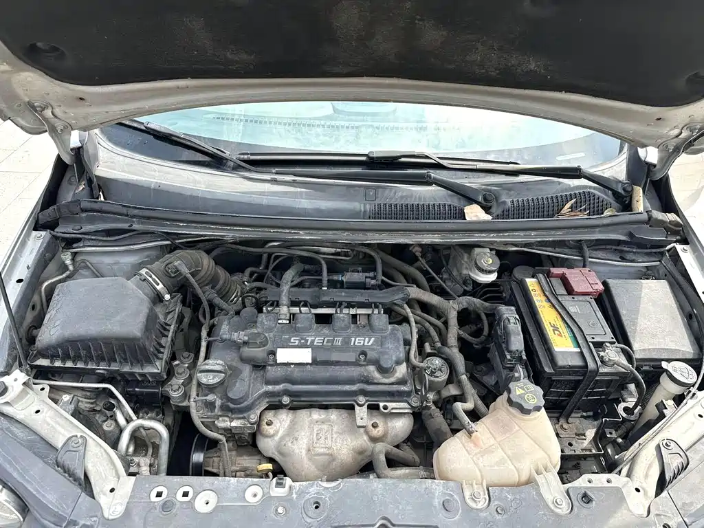 Chevrolet Aveo 2011 1.4L AT SE