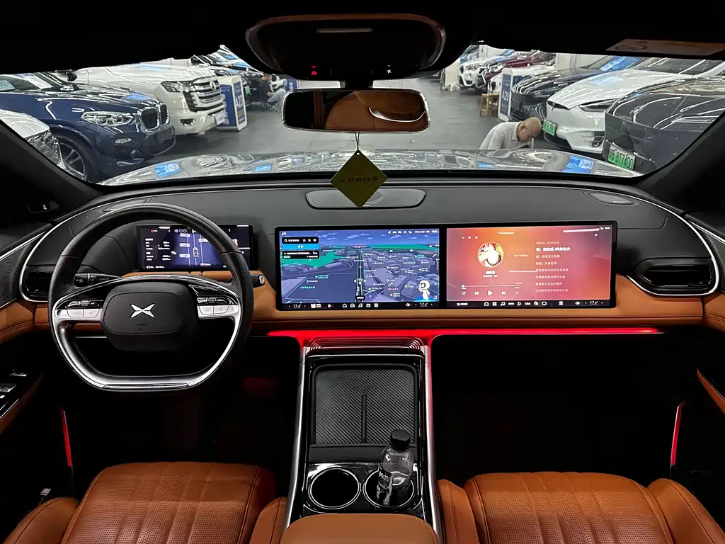XPeng G9 — миниатюра 7