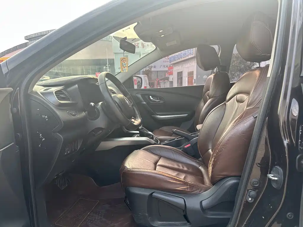 Renault Kadjar — миниатюра 4
