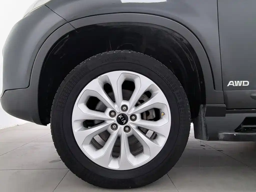 Kia Sorento — миниатюра 17