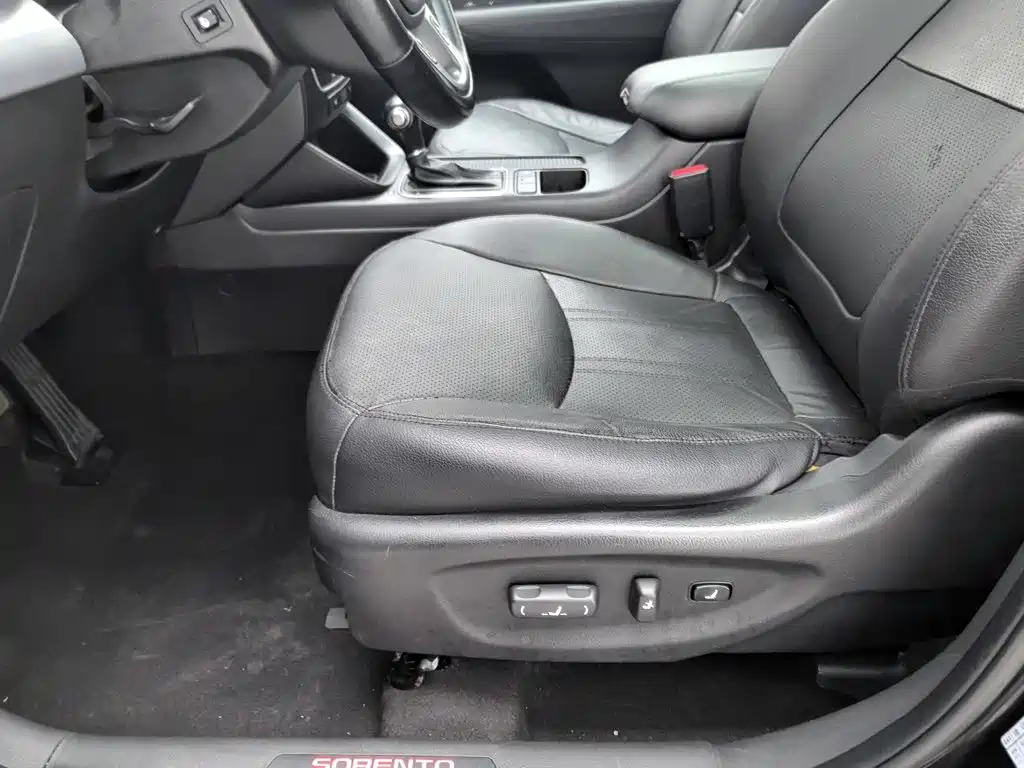 Kia Sorento — миниатюра 20