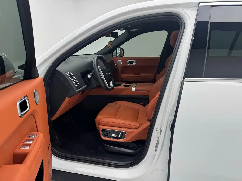 Li Auto Li L7 — миниатюра 9