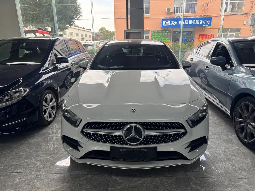 MERCEDES-BENZ A CLASS