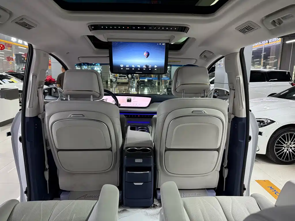 BUICK GL8 NEW ENERGY