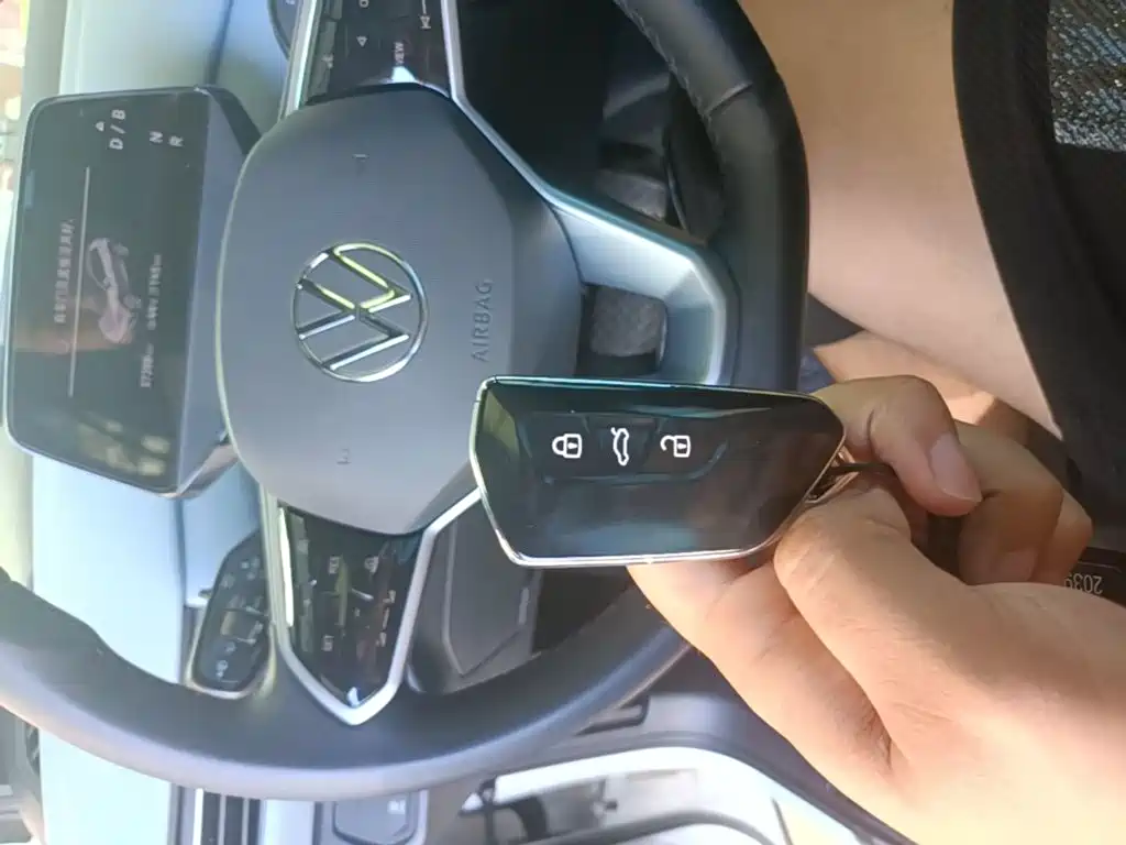 Volkswagen ID.4 X — миниатюра 9