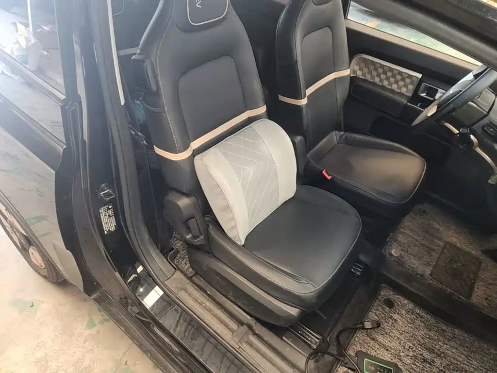 Baojun KiWi EV — миниатюра 25