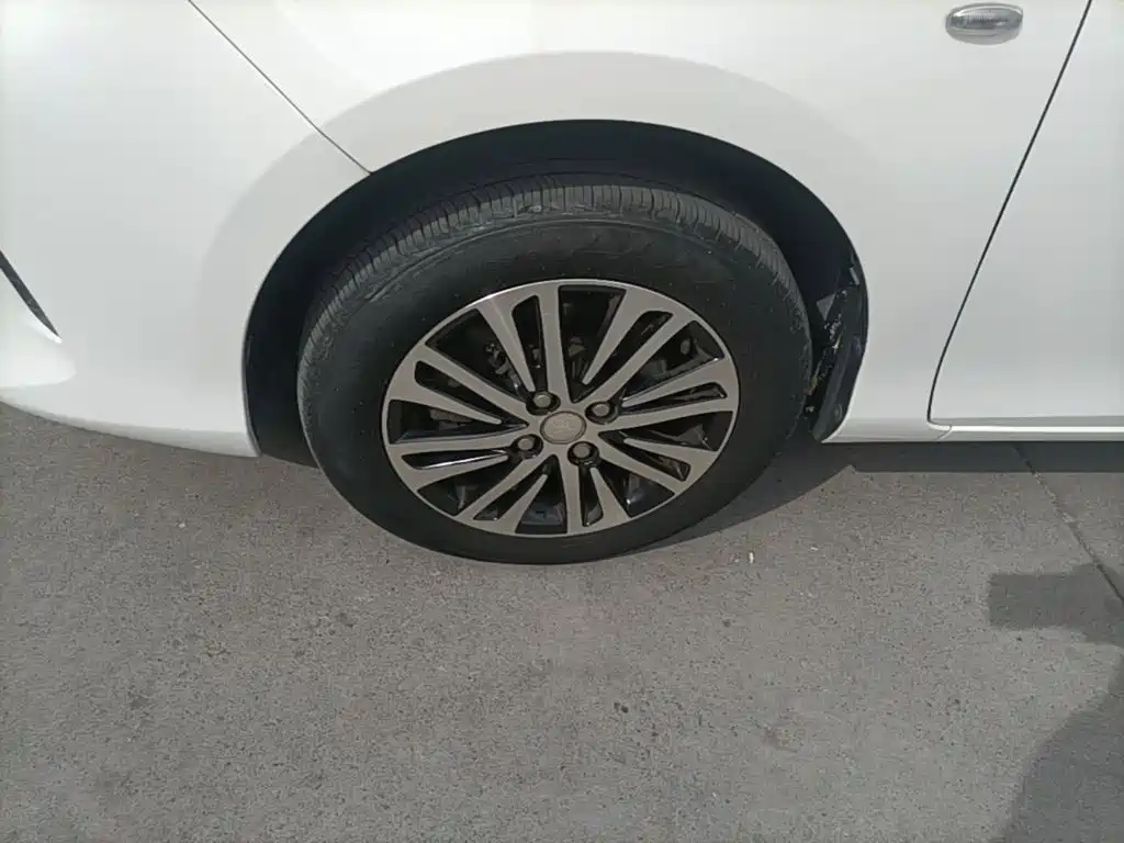 Toyota Vios FS — миниатюра 23