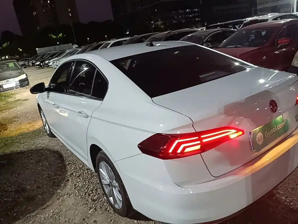 Volkswagen Bora — миниатюра 5