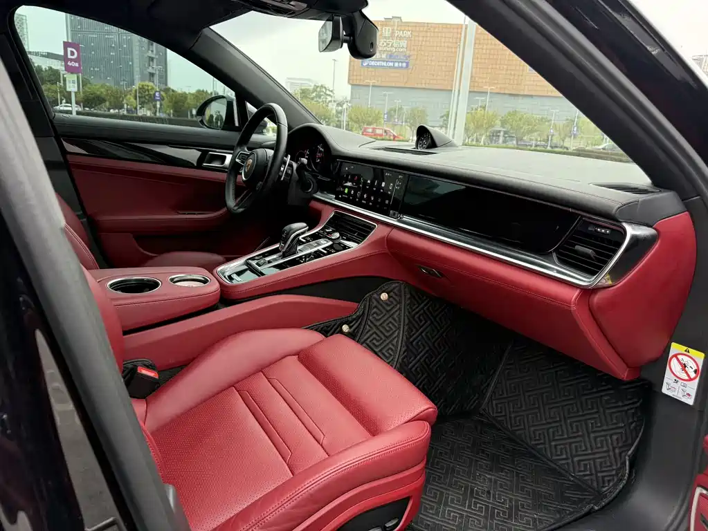 Porsche Panamera — миниатюра 12
