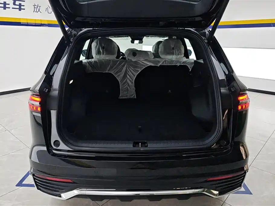 Geely Monjaro L 2024 2.0TD DCT EVO