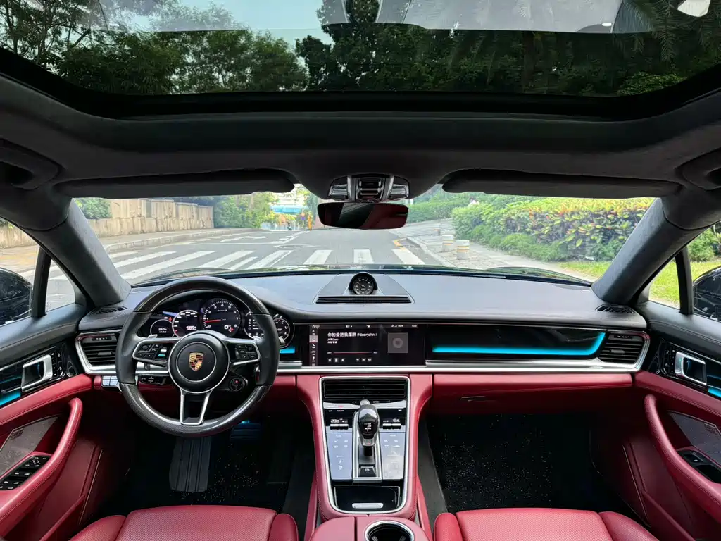 Porsche Panamera — миниатюра 6