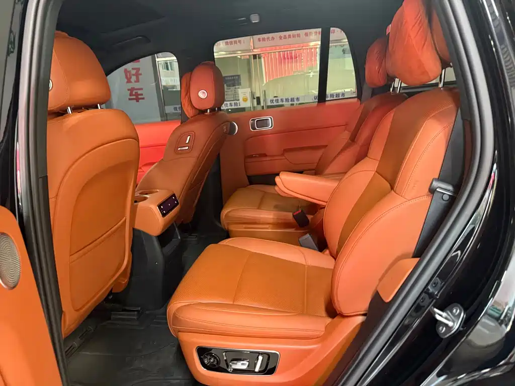 Li Auto Li L8 — миниатюра 5