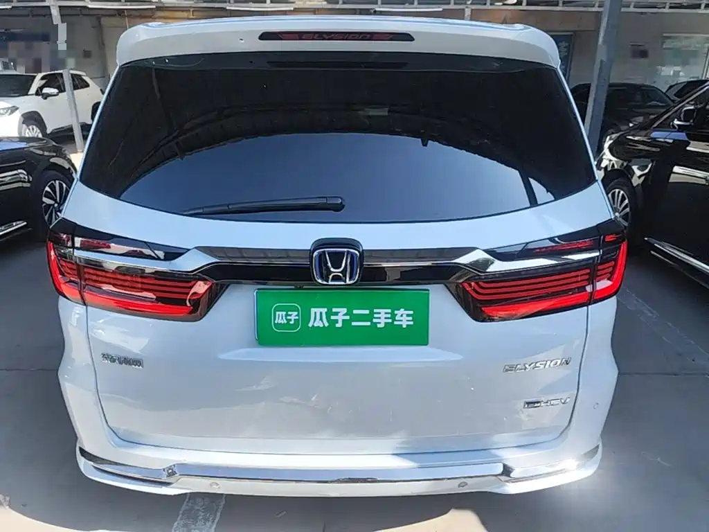 Honda Elysion — миниатюра 6