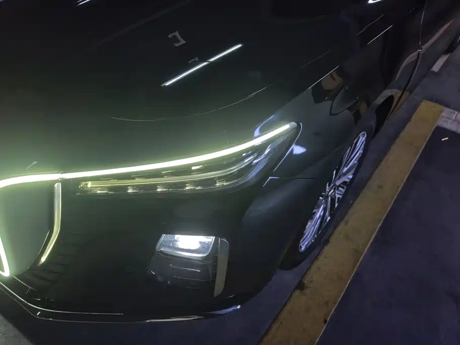 Hongqi Hongqi H5 — миниатюра 5